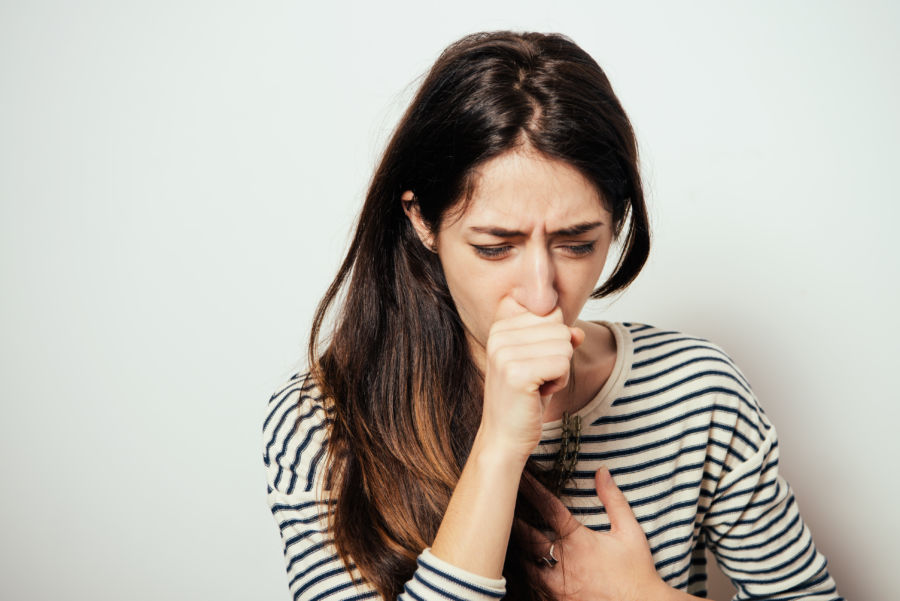 Proč pořád kašlu? Za známým zvukem nemusí být jen podzimní nachlazení, diabetici by se měli mít na pozoru