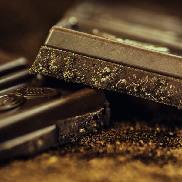 Láká vás chuť čokolády? Zvolte raději její raw verzi. Pochutnáte si a prospějete své cukrovce