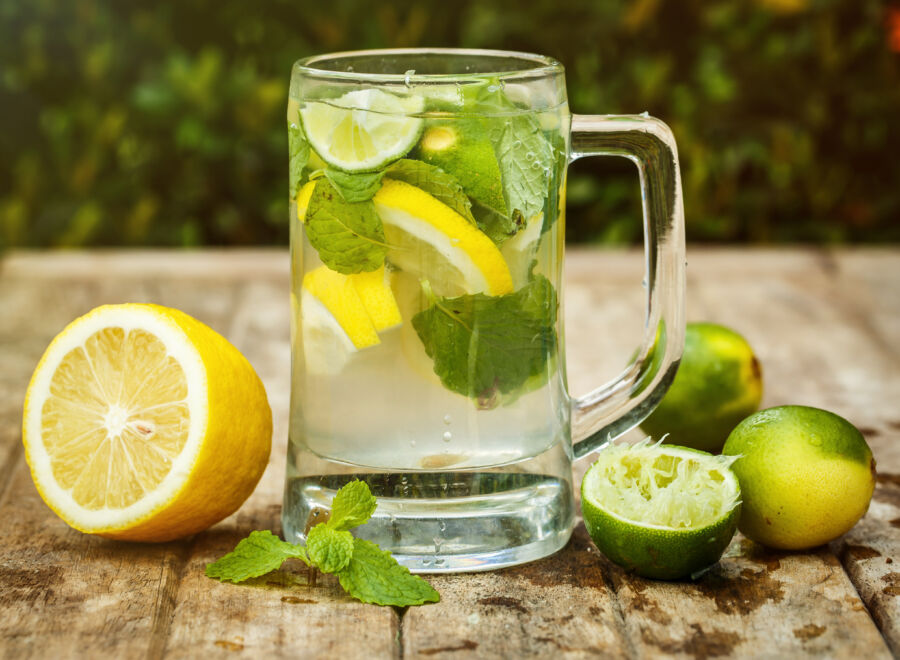 Nejlepší i nejhorší nápoje pro diabetiky? Nemusíte pít jen vodu, ale pozor si dejte na limonády bez cukru