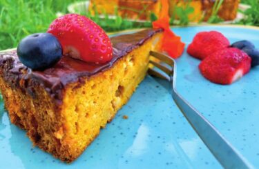 Sladké pokušení na víkend (nejen) pro diabetiky: Pochutnejte si na zdravém mrkvovém koláči